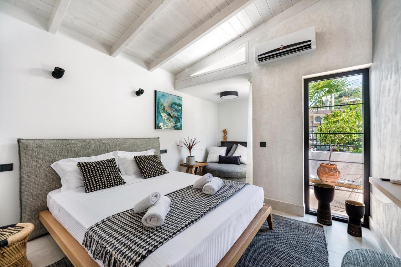 Halo Ligaria Suite 100M Next To The Beach With Private Pool Ngoại thất bức ảnh
