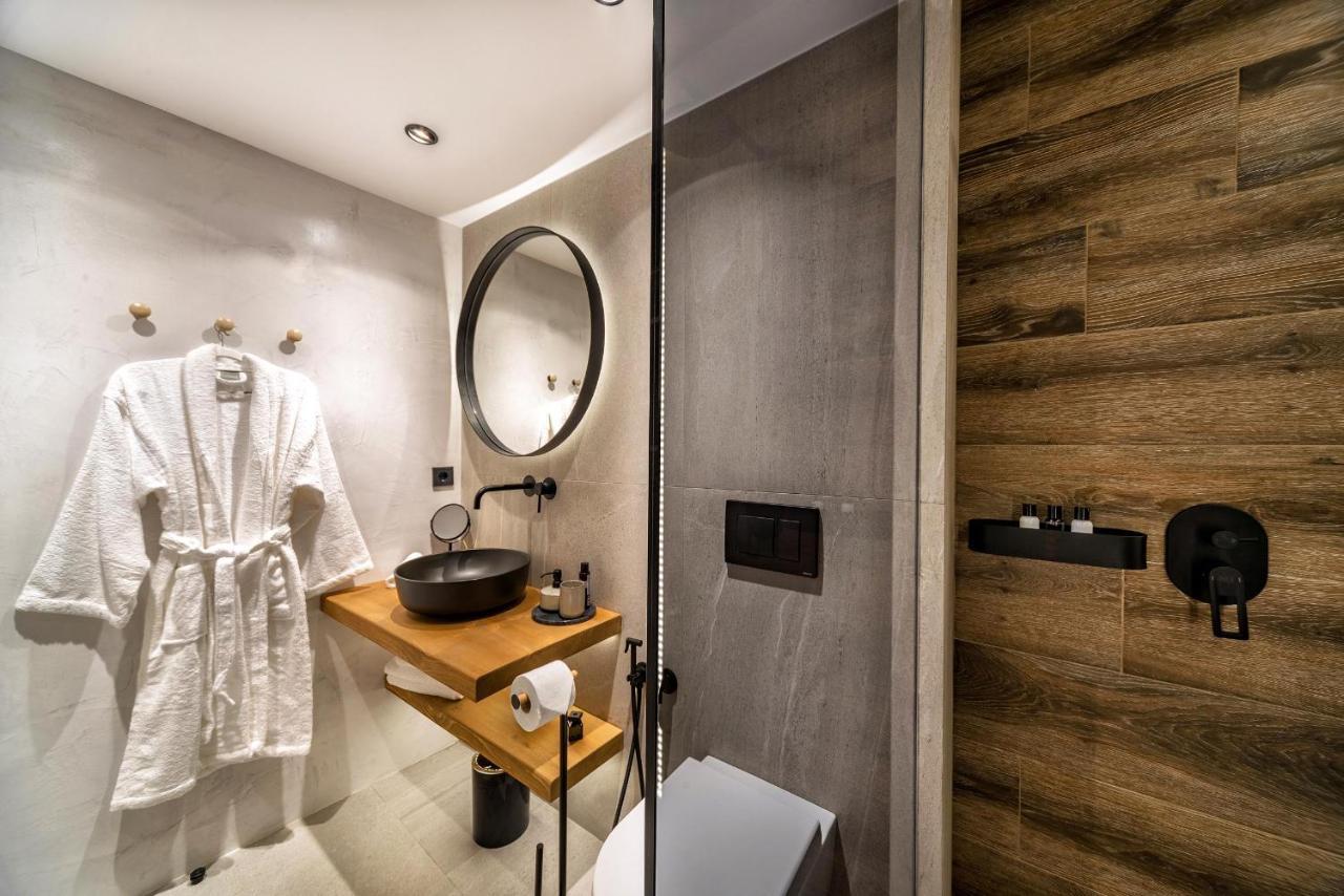 Halo Ligaria Suite 100M Next To The Beach With Private Pool Ngoại thất bức ảnh