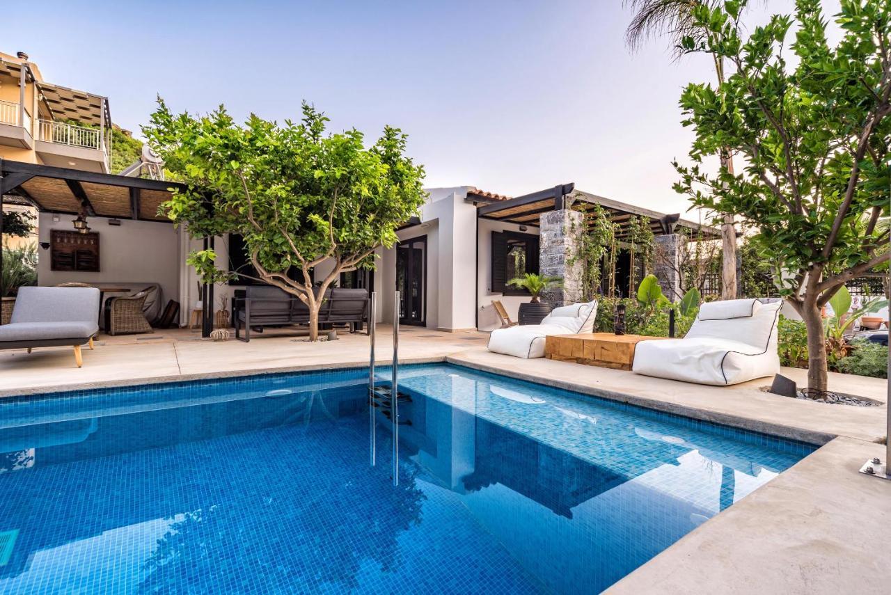 Halo Ligaria Suite 100M Next To The Beach With Private Pool Ngoại thất bức ảnh