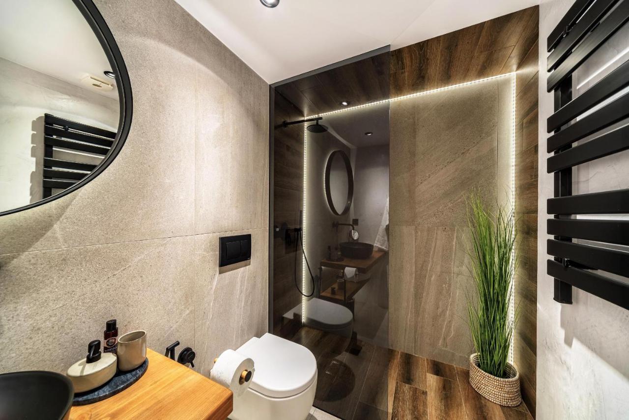 Halo Ligaria Suite 100M Next To The Beach With Private Pool Ngoại thất bức ảnh