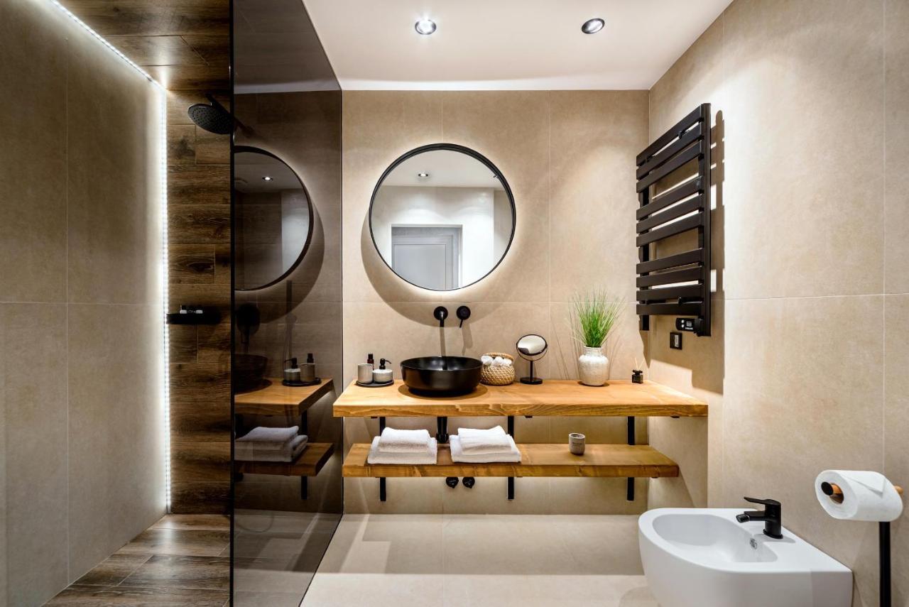 Halo Ligaria Suite 100M Next To The Beach With Private Pool Ngoại thất bức ảnh